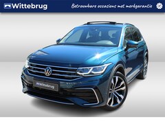 Volkswagen Tiguan - 1.4 TSI eHybrid 245pk R-Line DSG Automaat / Panorama schuifdak / Lederen bekleding / IQ LE