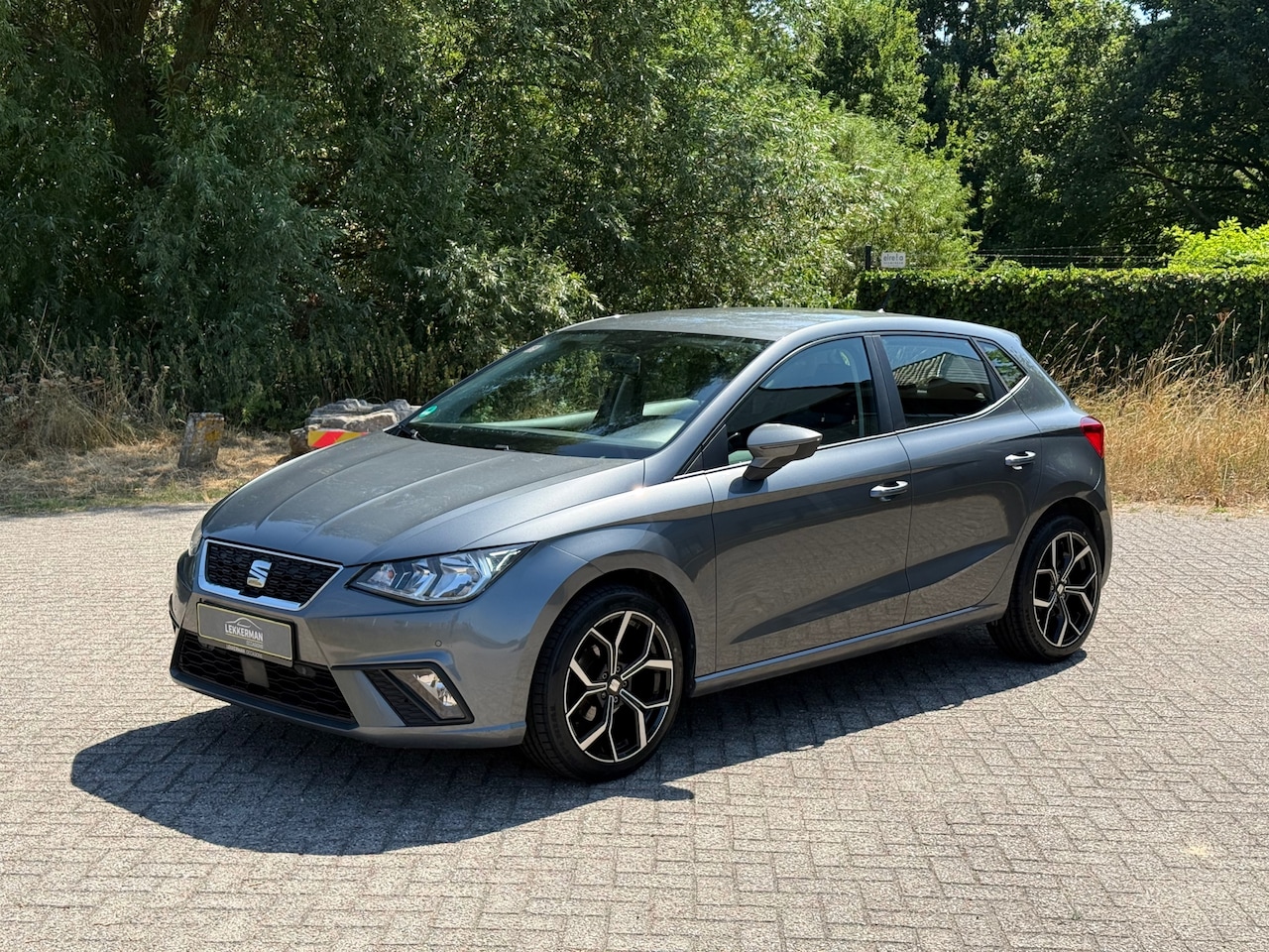 SEAT Ibiza - 1.0 TSI FR EERSTE EIG I PDC I CLIMA I CRUISE I NWE BANDEN I BLUETOOTH - AutoWereld.nl