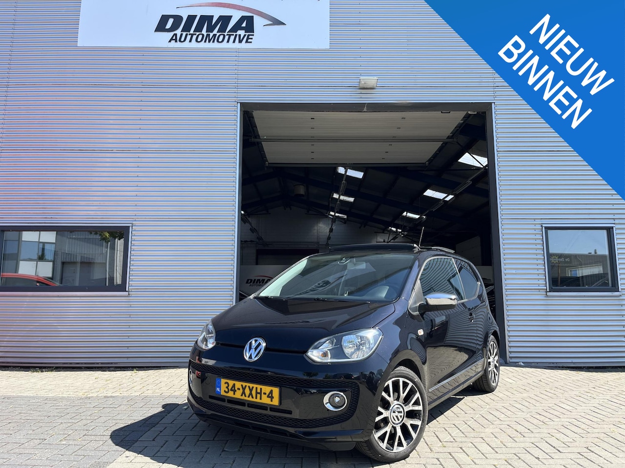 Volkswagen Up! - 1.0 high up! Leer / Pano / Cruise / nwe Distr. - AutoWereld.nl