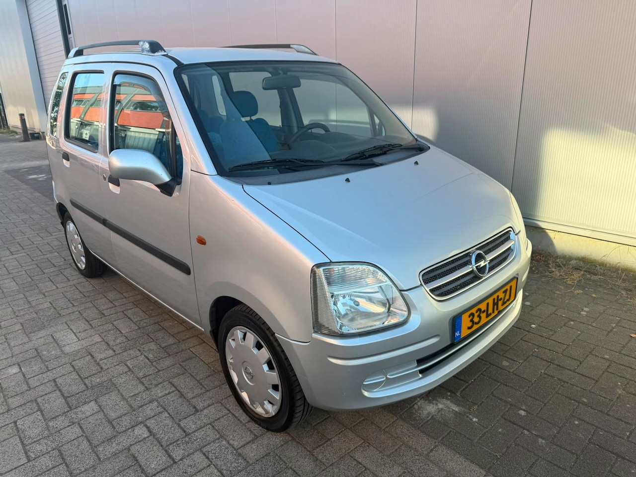 Opel Agila - 1.2-16V Comfort 1.2-16V Comfort - AutoWereld.nl