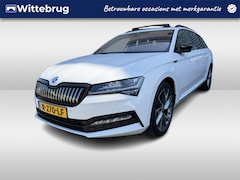 Skoda Superb Combi - 1.4 TSI iV Sportline Business Panoramadak / wegklapbare trekhaak / 360 camera / HAL