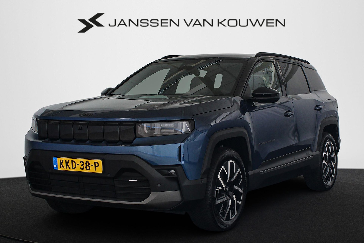 Jeep Compass - First Edition 74 kWh 360-Camera Stoelverwarming Apple CarPlay Keyless - AutoWereld.nl