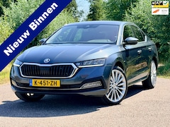 Skoda Octavia - 1.4 TSI iV PHEV Business Edition Plus / Airco Koud / Navi / Camera / Luxe Leder / Elektris