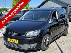 Volkswagen Touran - 1.6 TDI Highline 2013 Automaat Panorama Xenon VOL