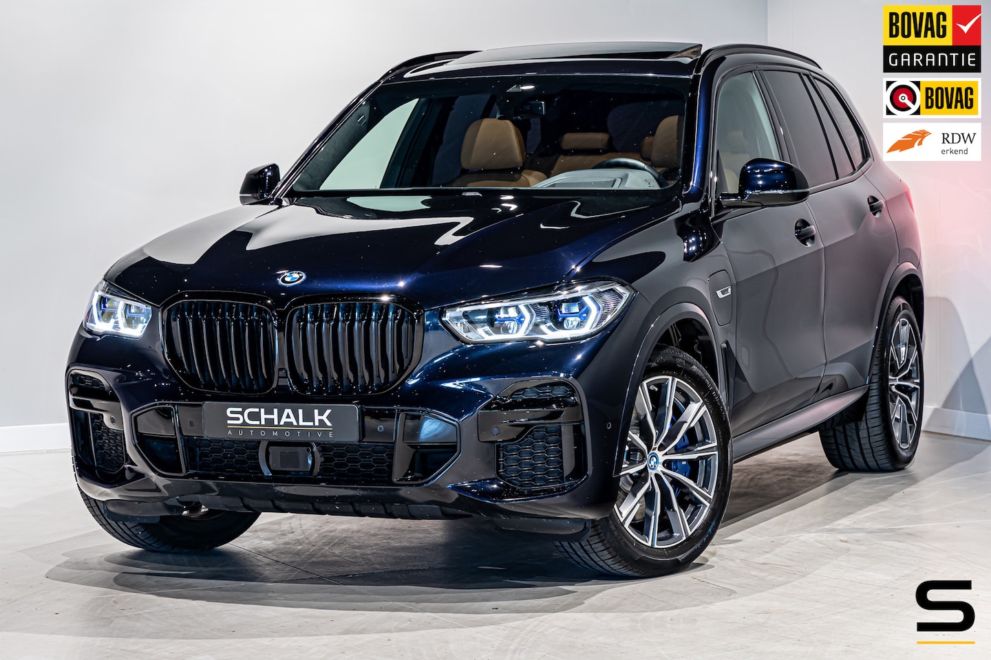 BMW X5 - XDrive45e High Executive|M-sport|Pano|HUD|Cam|E-trekh - AutoWereld.nl
