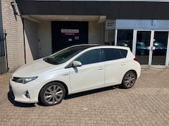 Toyota Auris - 1.8 Hybrid Lease Pro / PANO DAK / DEALER SERVICED / NAVI / CLIMA / METALLIC