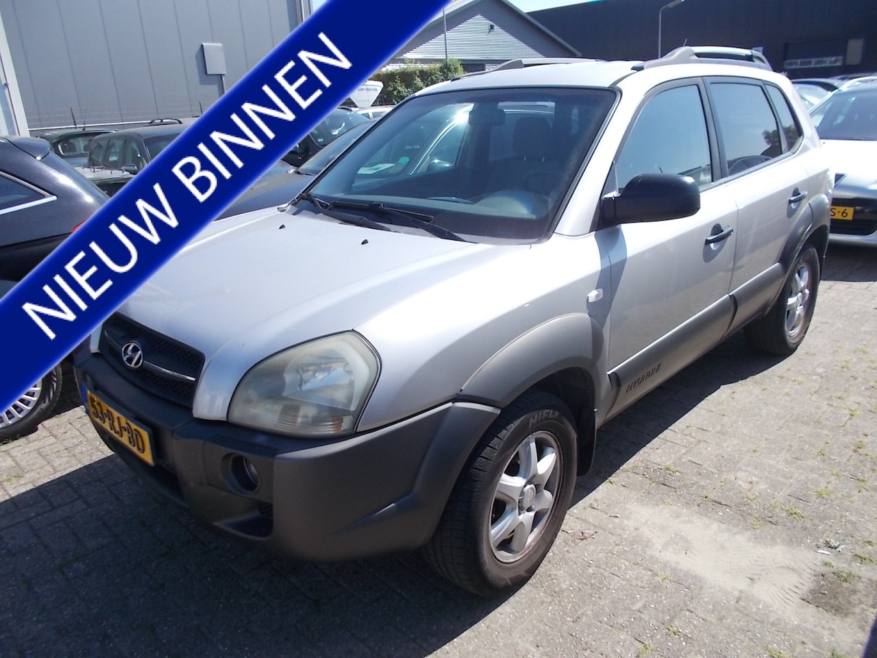 Hyundai Tucson - 2.0i Active 2.0i Active ( EXPORT / ZO MEE! ) - AutoWereld.nl