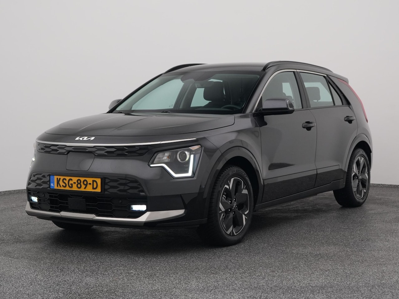 Kia Niro EV - DynamicLine 64.8 kWh | CAMERA | ADAPTIVE | STOEL- EN STUURVERW. - AutoWereld.nl
