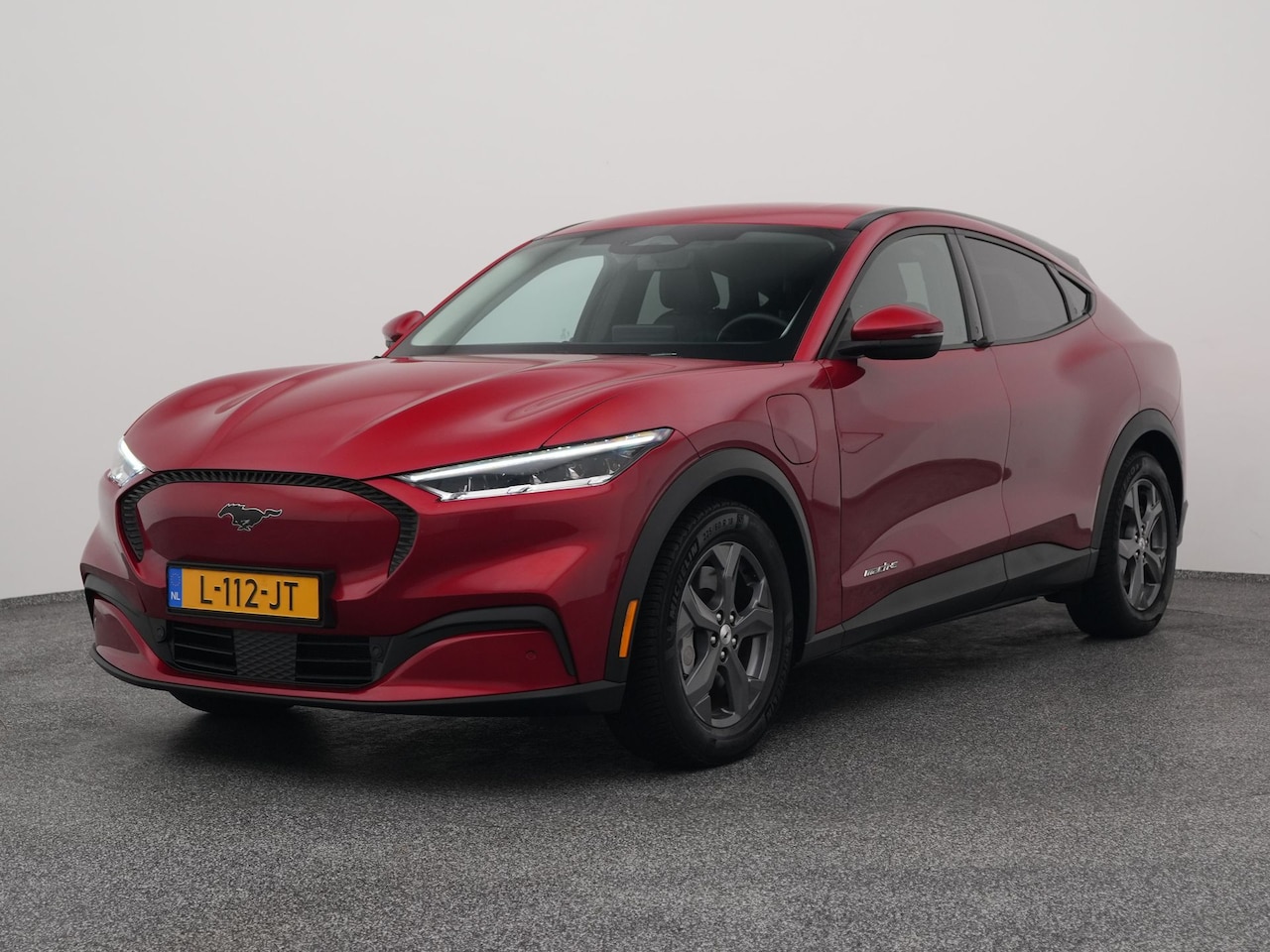 Ford Mustang Mach-E - RWD 75 kWh | ADAPTIVE | STOEL- EN STUURVERW. - AutoWereld.nl