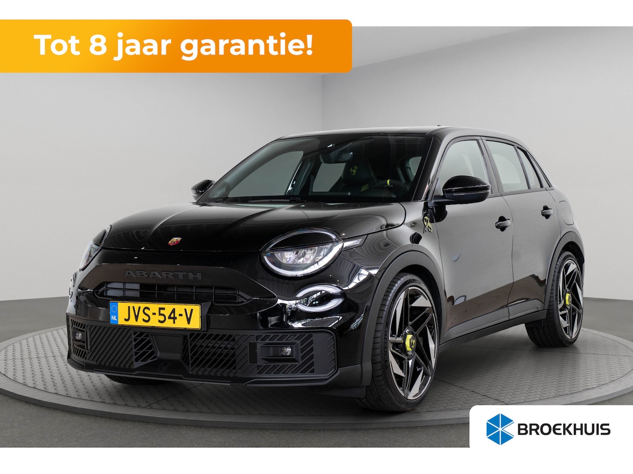 Abarth 600e - Turismo 54 kWh | Tot 8 Jaar Garantie | SOH 98% | Adaptive Cruise | Apple Carplay & Android - AutoWereld.nl