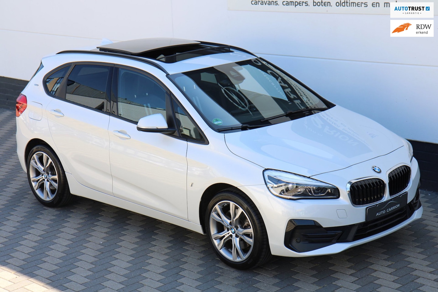 BMW 2-serie Active Tourer - 225xe iPerformance Pano Camera LED - AutoWereld.nl