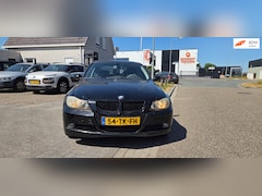BMW 3-serie - 318i Business Line