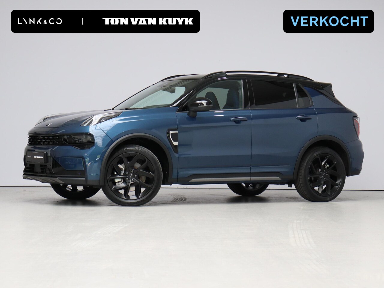 Lynk & Co 01 - 1.5 Blackpack! / Adaptive Cruise / Panoramadak / Dodehoekdetectie / Stoelverwarming / Auto - AutoWereld.nl
