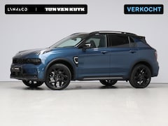 Lynk & Co 01 - 1.5 Blackpack / Adaptive Cruise / Panoramadak / Dodehoekdetectie / Stoelverwarming / Autom