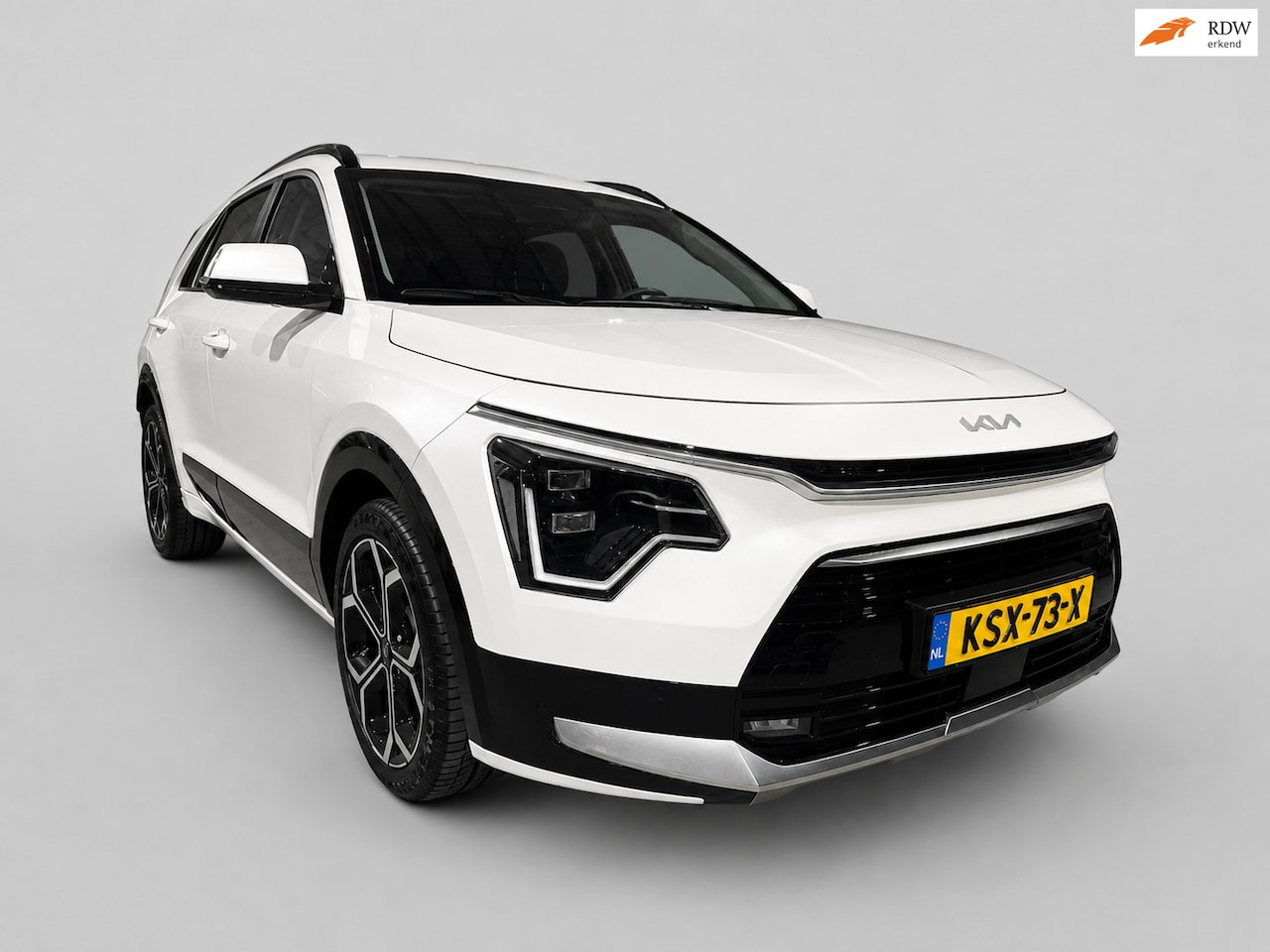 Kia Niro - 1.6 GDi PHEV DynamicPlusLine - Stoel en Stuurverw - Adapt Cruise - Camera - Navigatie - He - AutoWereld.nl