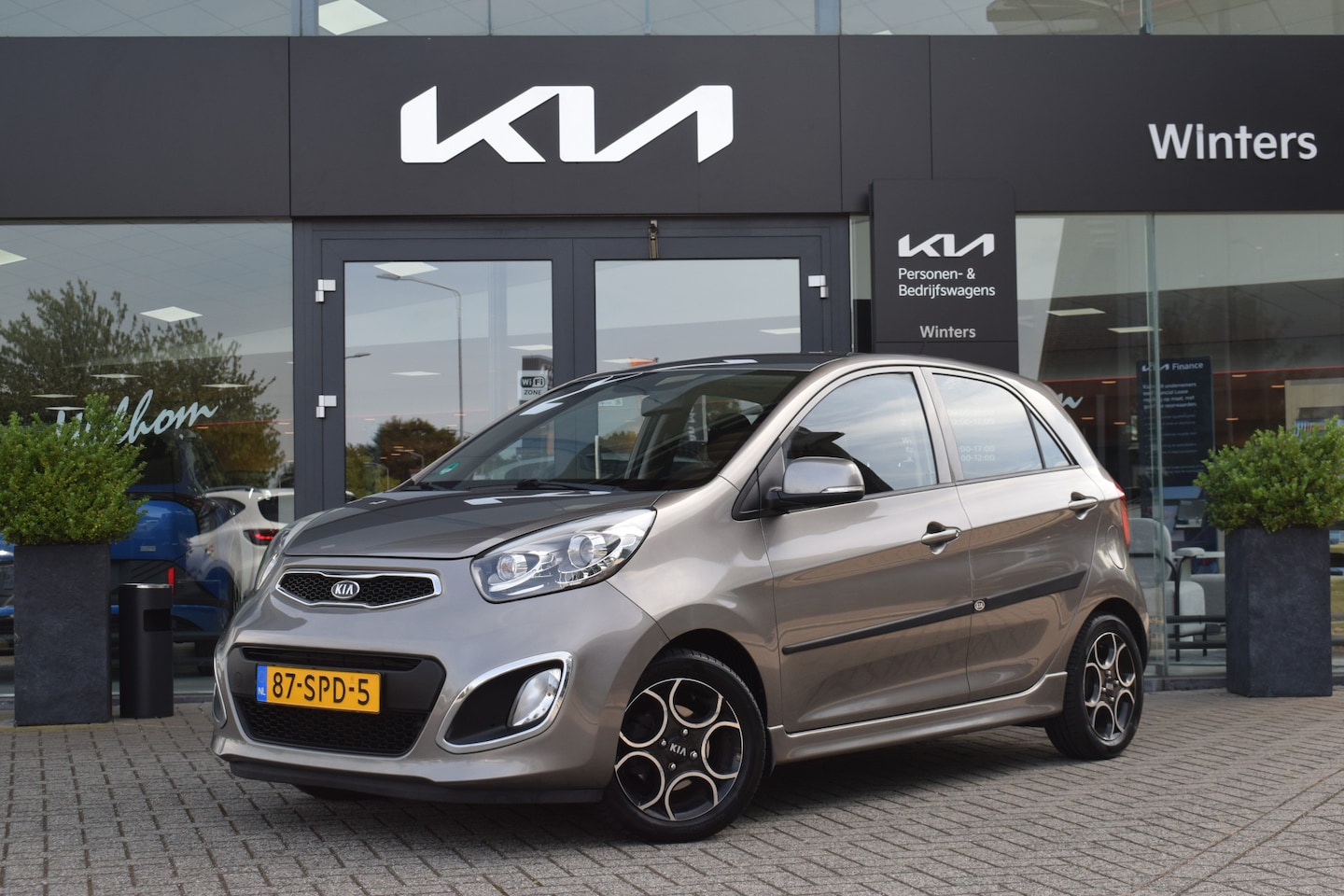 Kia Picanto - 1.2 CVVT Comfort Pack | Dealer Onderhouden | Airco | Bluetooth | Elektr. Spiegels & Ramen - AutoWereld.nl