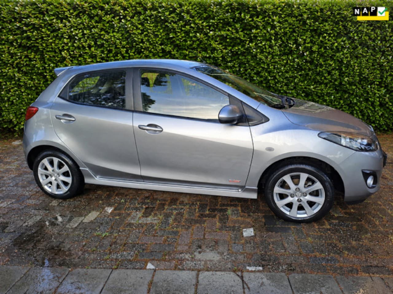 Mazda 2 - 1.3 GT-M Line l NAP l Cruise Contr. l - AutoWereld.nl