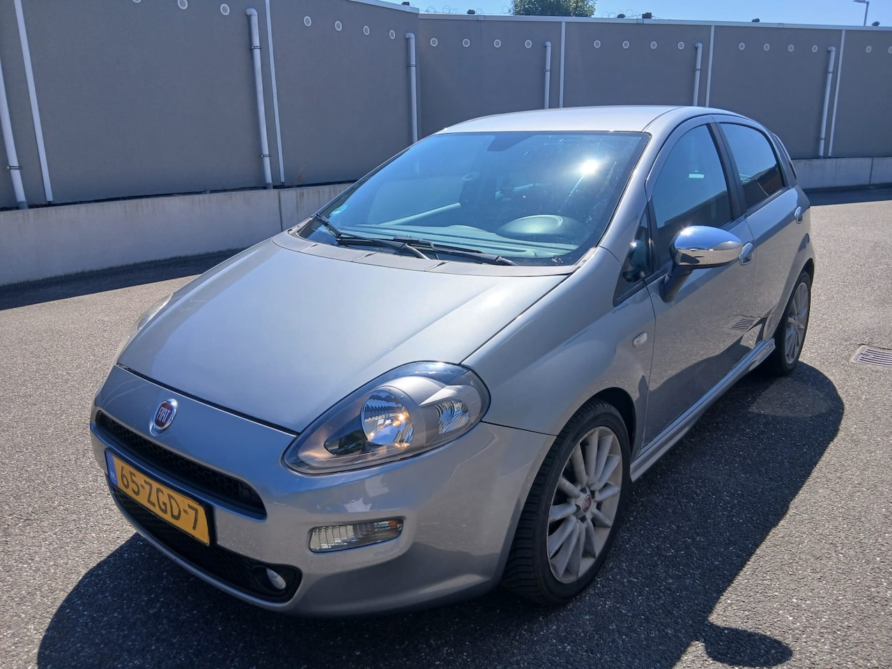 Fiat Punto Evo - 0.9 TwinAir Sport 0.9 TwinAir Sport - AutoWereld.nl