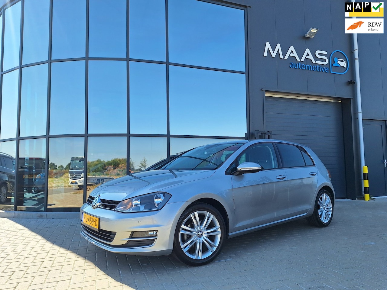 Volkswagen Golf - 1.2 TSI Highline DEALER OH|NAVI|CAMERA|PDC - AutoWereld.nl