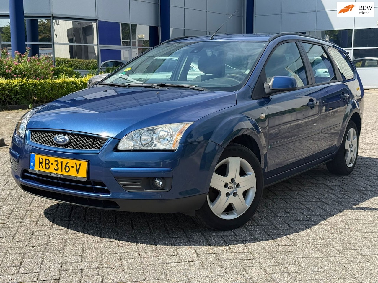 Ford Focus Wagon - 1.6-16V Trend 1.6-16V Trend - AutoWereld.nl