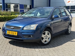 Ford Focus Wagon - 1.6-16V Trend