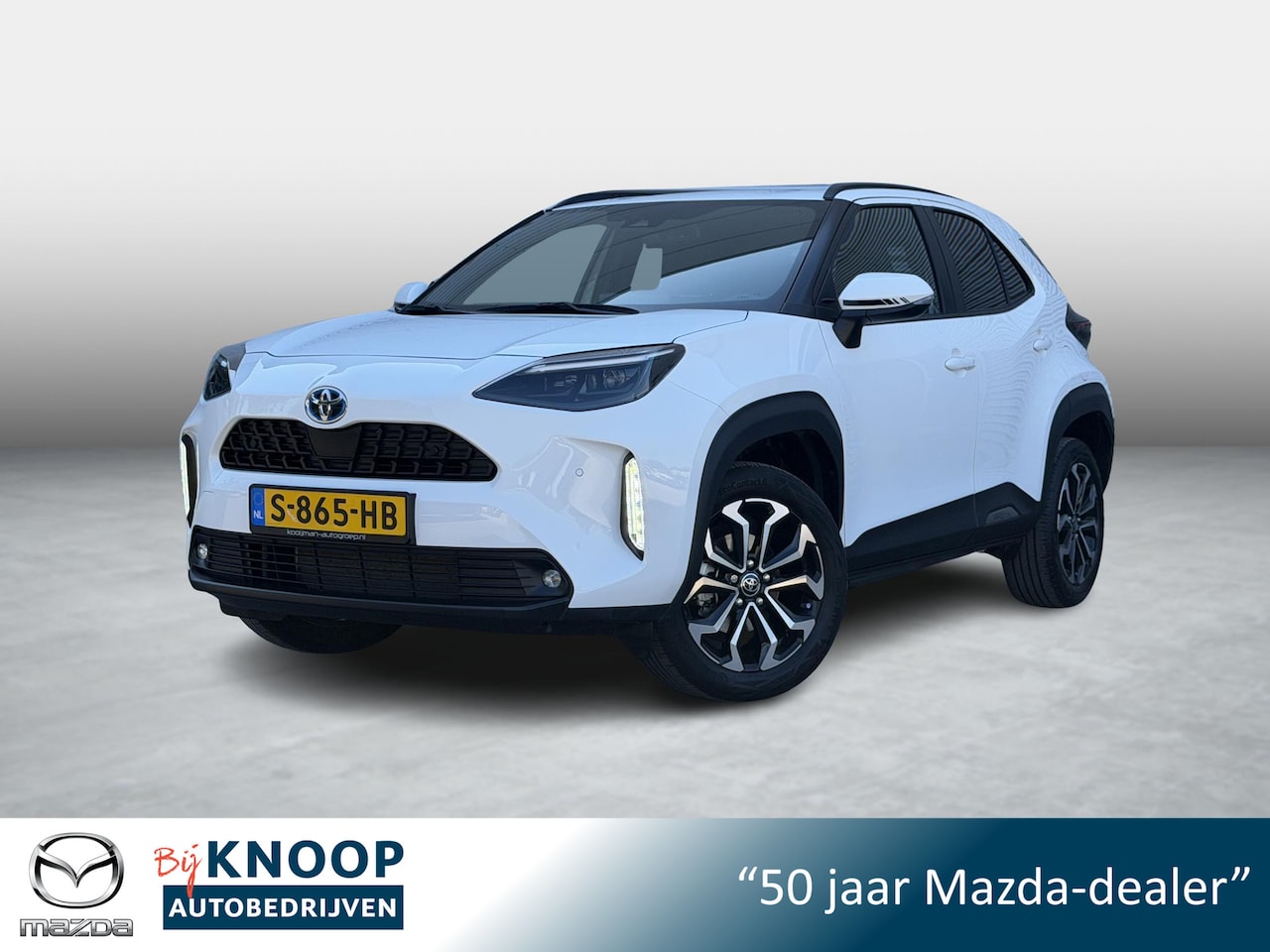 Toyota Yaris Cross - 1.5 Hybrid Dynamic | Navigatie | Camera | Stoelverwarming | - AutoWereld.nl