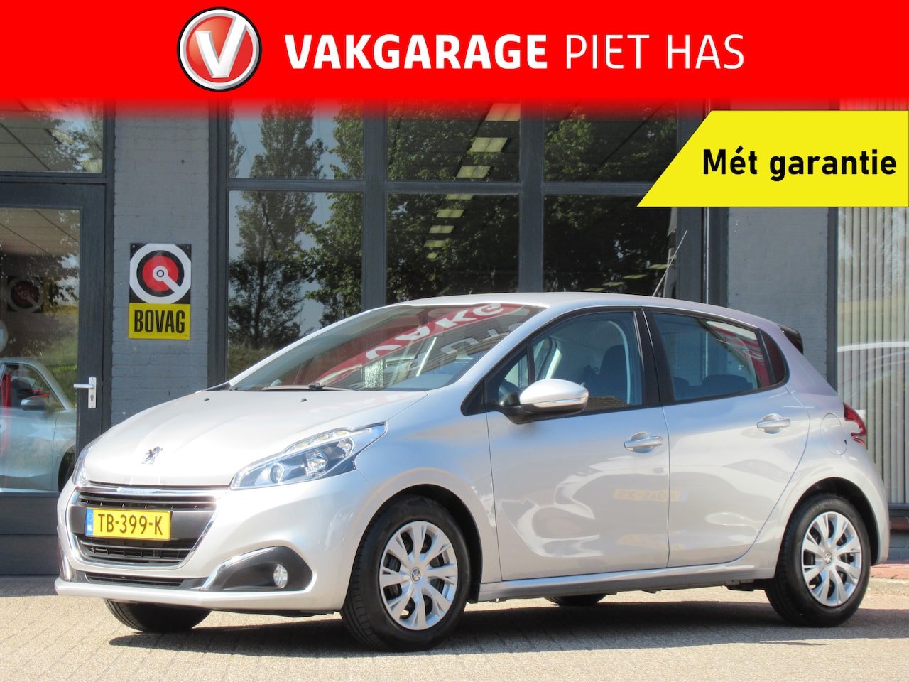 Peugeot 208 - 1.2 PureTech Blue Lion | Airco | Navi| Parkeersensoren | Incl. Garantie | Bluetooth | Crui - AutoWereld.nl