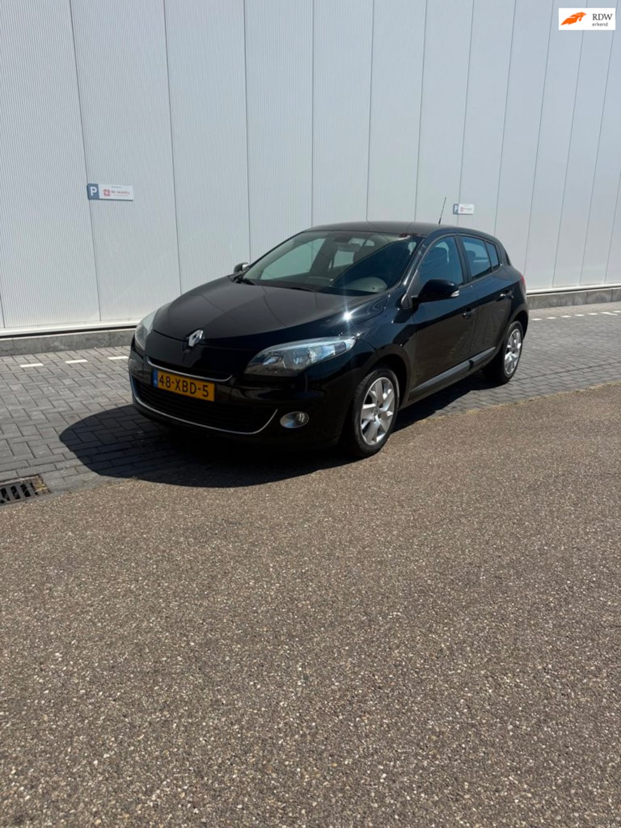 Renault Mégane - 1.5 dCi Expression 1.5 dCi Expression - AutoWereld.nl