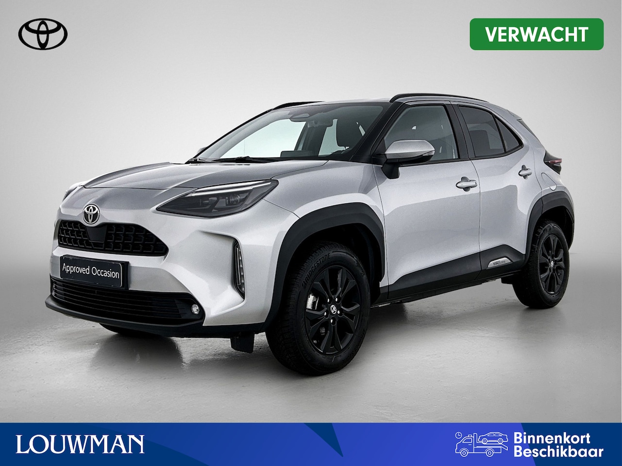 Toyota Yaris Cross - 1.5 Hybrid 115 First Edition + | BTW voertuig | Stoel+stuurverwarming | Draadloze telefoon - AutoWereld.nl