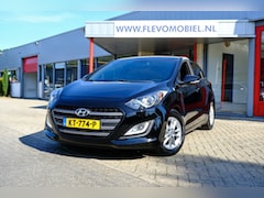 Hyundai i30 - 1.6 GDi GO 2016 Navi|1e Eigenaar|Clima|LMV|Cam