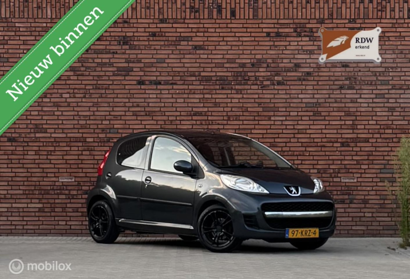 Peugeot 107 - 1.0-12V Sublime 1.0-12V Sublime - AutoWereld.nl