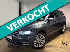 Volkswagen Tiguan - 2.0 TDI 4Motion Highline PANO HUD CAM