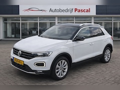 Volkswagen T-Roc - 1.5 TSI Life | Automaat | IQ Light | ErgoActive Seats