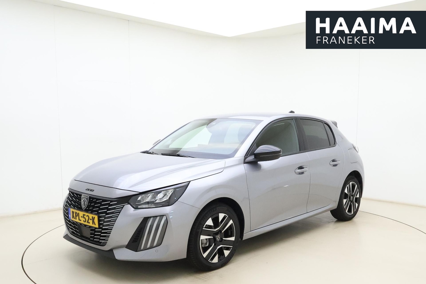 Peugeot 208 - 1.2 Hybrid 110 e-DCS6 Allure 110pk | Automaat | Climate Control | Apple Carplay - Android - AutoWereld.nl