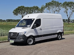 Mercedes-Benz Sprinter - 314 2.2 CDI L2H2 Mbux10 Automaat Trekhaak Camera 3-Zits-Leer Euro6 MF-Stuurwiel Leer
