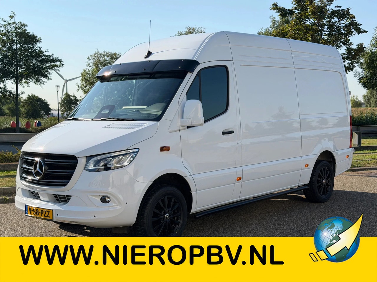 Mercedes-Benz Sprinter - 317CDI L2H2 Automaat Airco Navi Cruisecontrol EURO 6 - AutoWereld.nl