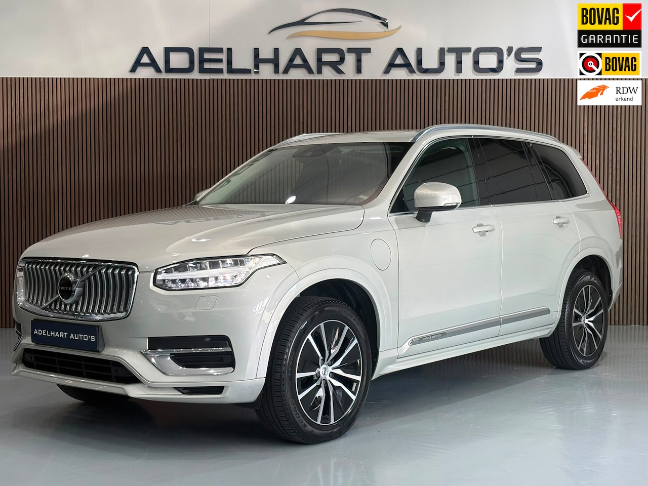 Volvo XC90 - 2.0 T8 Recharge AWD Inscription / Navigatie full map / Camera / Adaptive cruise / Lederen - AutoWereld.nl