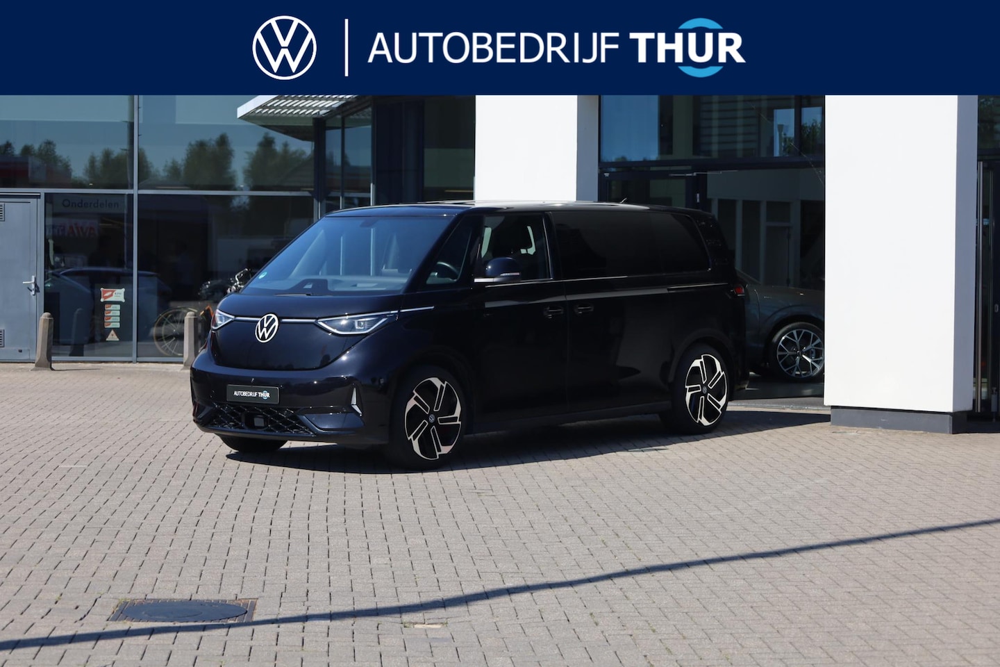 Volkswagen ID. Buzz - GTX 4MOTION 86 kWh LWB 7p. 340PK / 250kW, 7 zitplaatsen, Harman Kardon geluidssysteem, 21" - AutoWereld.nl
