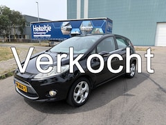 Ford Fiesta - 1.25i Titanium 5-Deurs 82 PK. Leuke en zeer fijn rijdende auto met goed onderhoud in het v