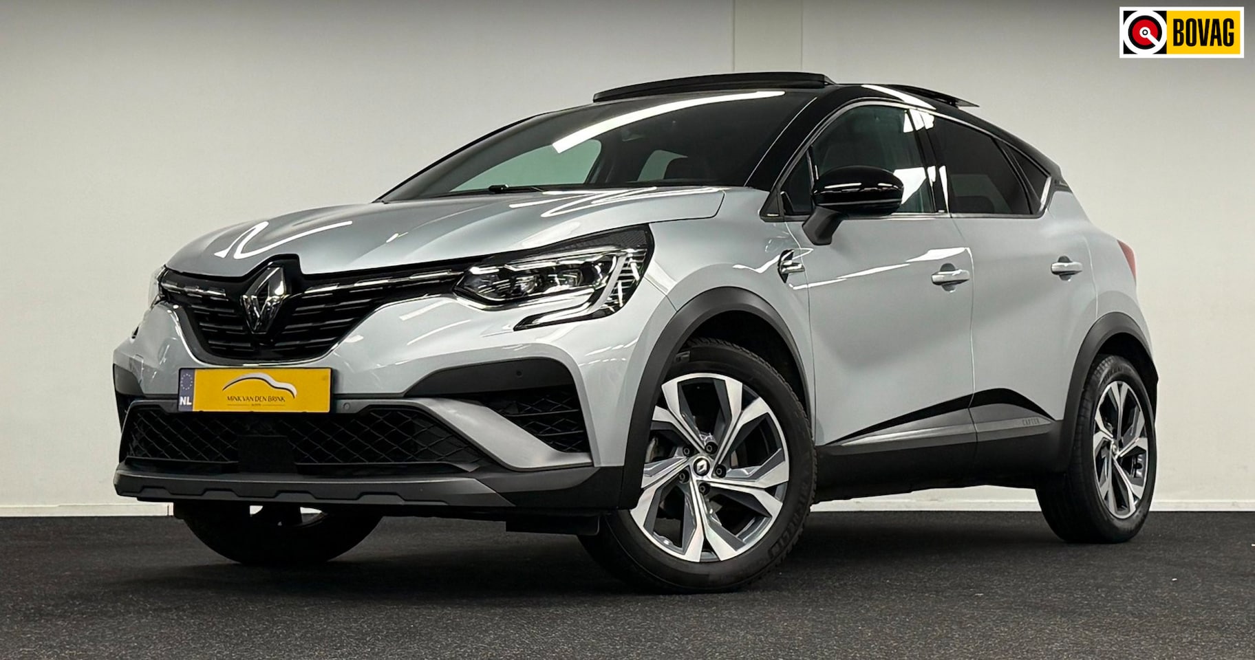 Renault Captur - 1.3 mild hybrid 160 R.S. Line*Panodak*Automaat*Navi*Camera*Carplay*DigiDisplay - AutoWereld.nl