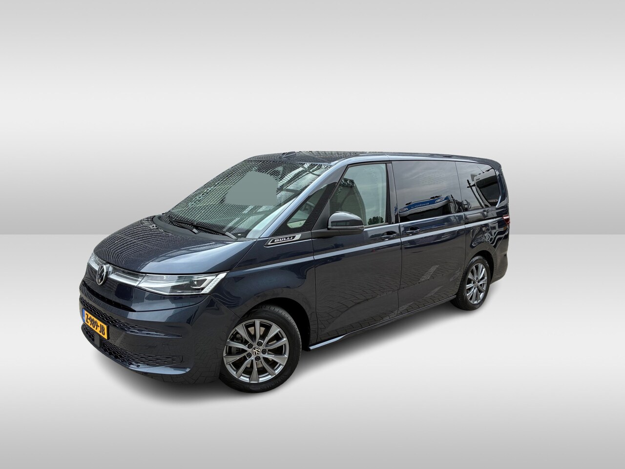 Volkswagen Multivan - 1.4 eHybrid L2H1 Bulli - AutoWereld.nl