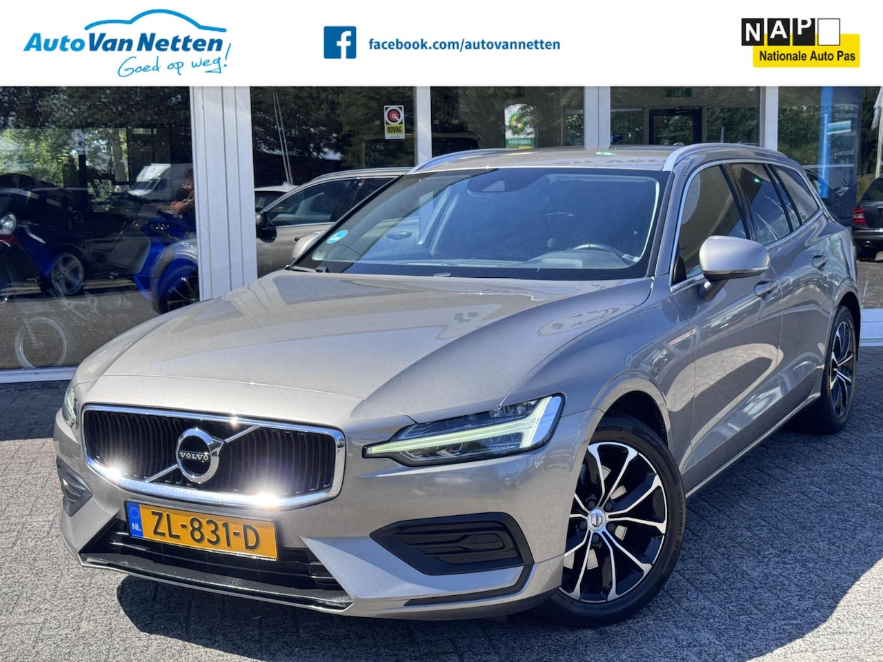 Volvo V60 - 2.0 D4 190pk Automaat,Momentum Pro,Leder,Led,Gr.Navi,Lmv,Pdc, - AutoWereld.nl