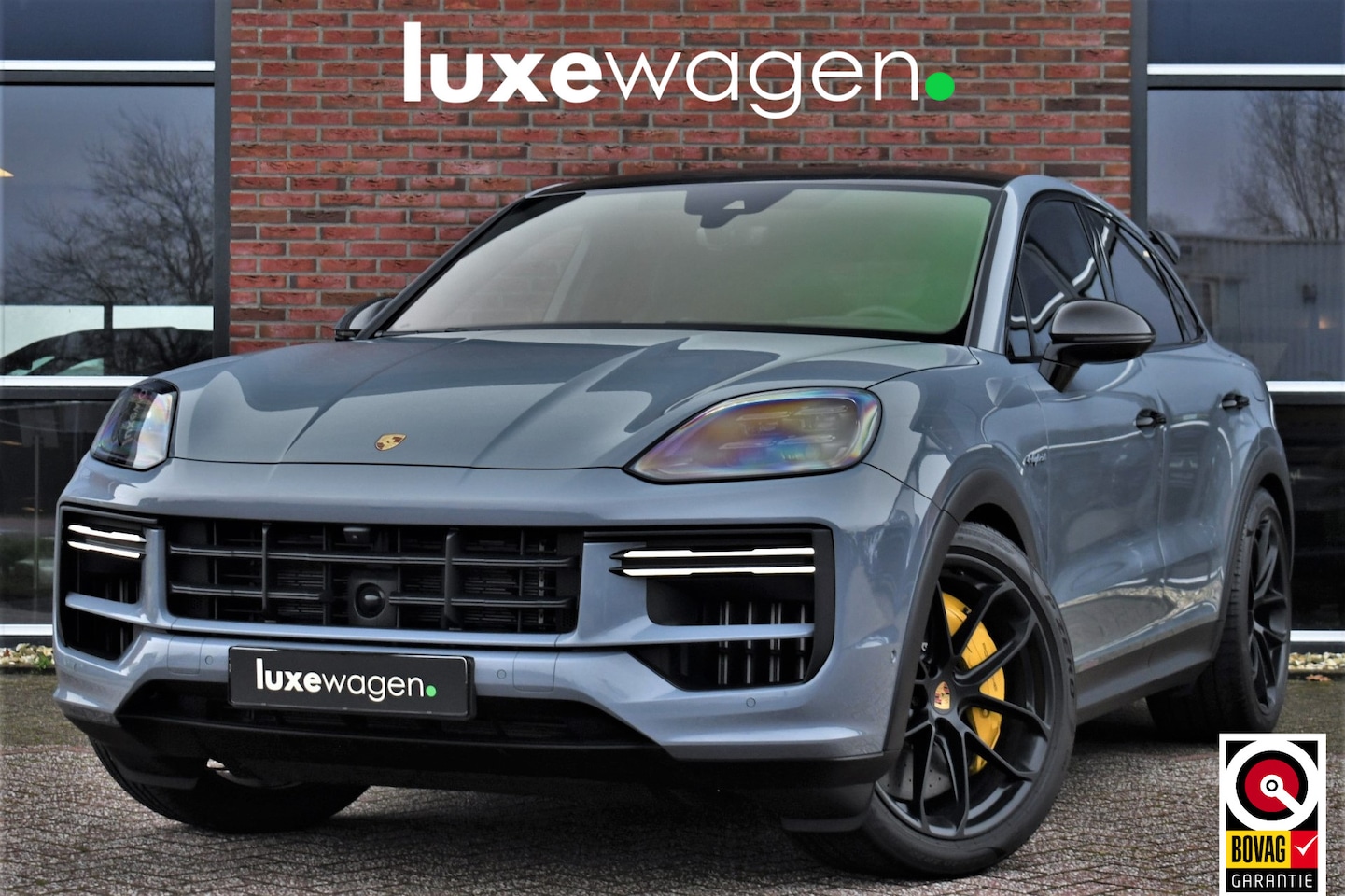 Porsche Cayenne Coupé - 4.0 Turbo E-Hybrid GT Burmester PDCC Carbon HUD ACC - AutoWereld.nl