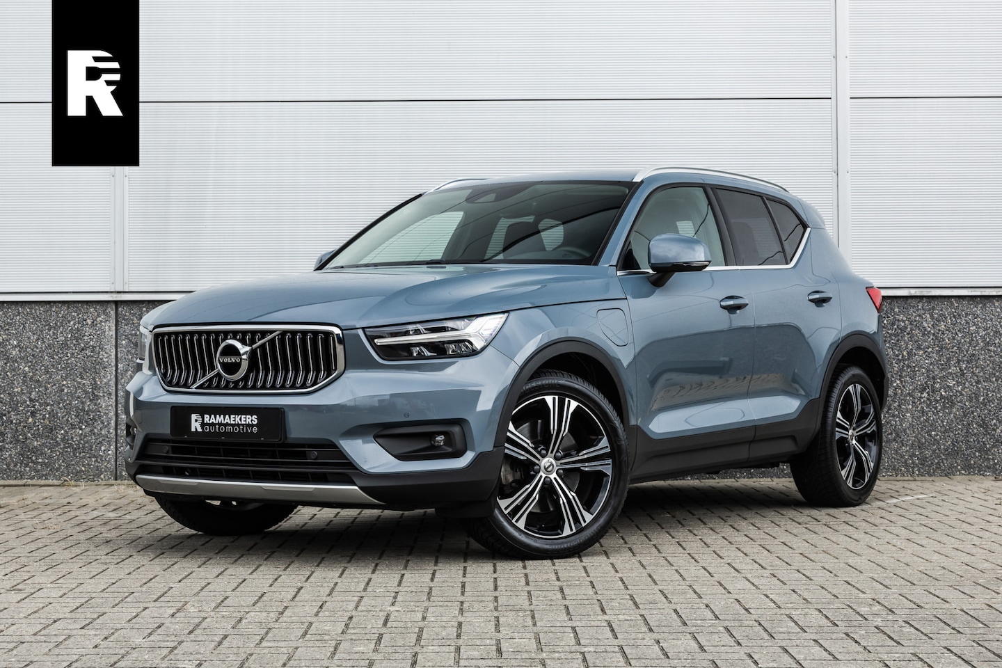 Volvo XC40 - 1.5 T4 Recharge Inscription Expression Trekhaak / 19inch / Carplay / - AutoWereld.nl