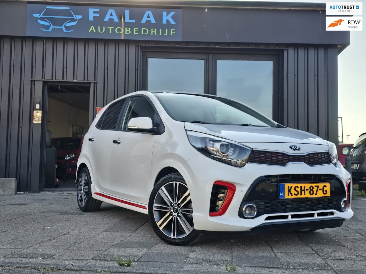 Kia Picanto - 1.0 MPi EconomyLine Camra PDC stoelverwerking - AutoWereld.nl