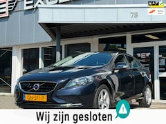 Volvo V40 - 2.0 D2 Kinetic Business | Panoramadak | Navigatie