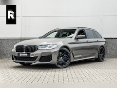BMW 5-serie Touring - 530i High Executive M-Sport 20inch / Bernina Grau / Pano / Camera / Laser