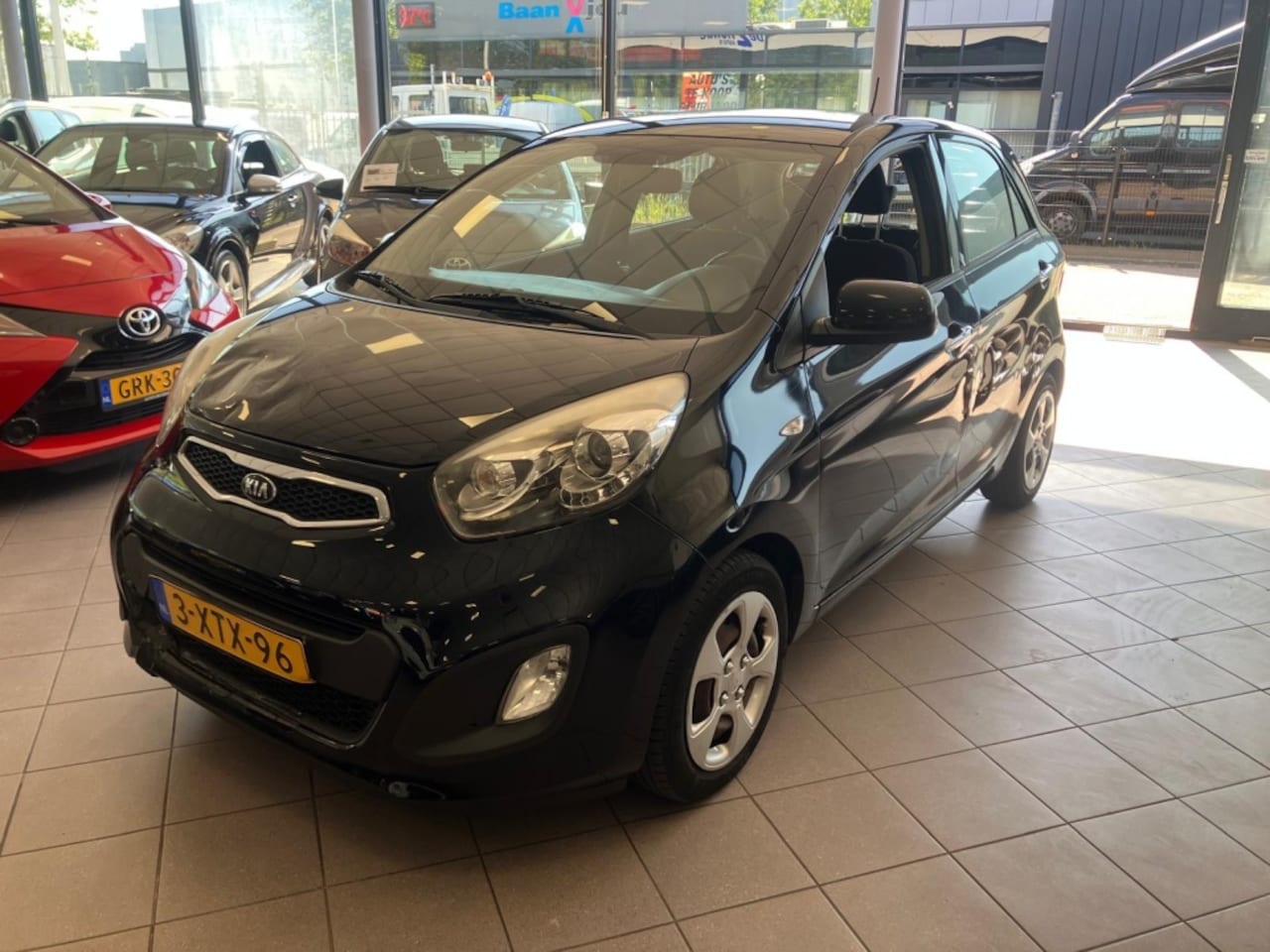 Kia Picanto - 1.0 CVVT BusinessL. RONDOM WAT SCHADE BJ 2015 !!! - AutoWereld.nl