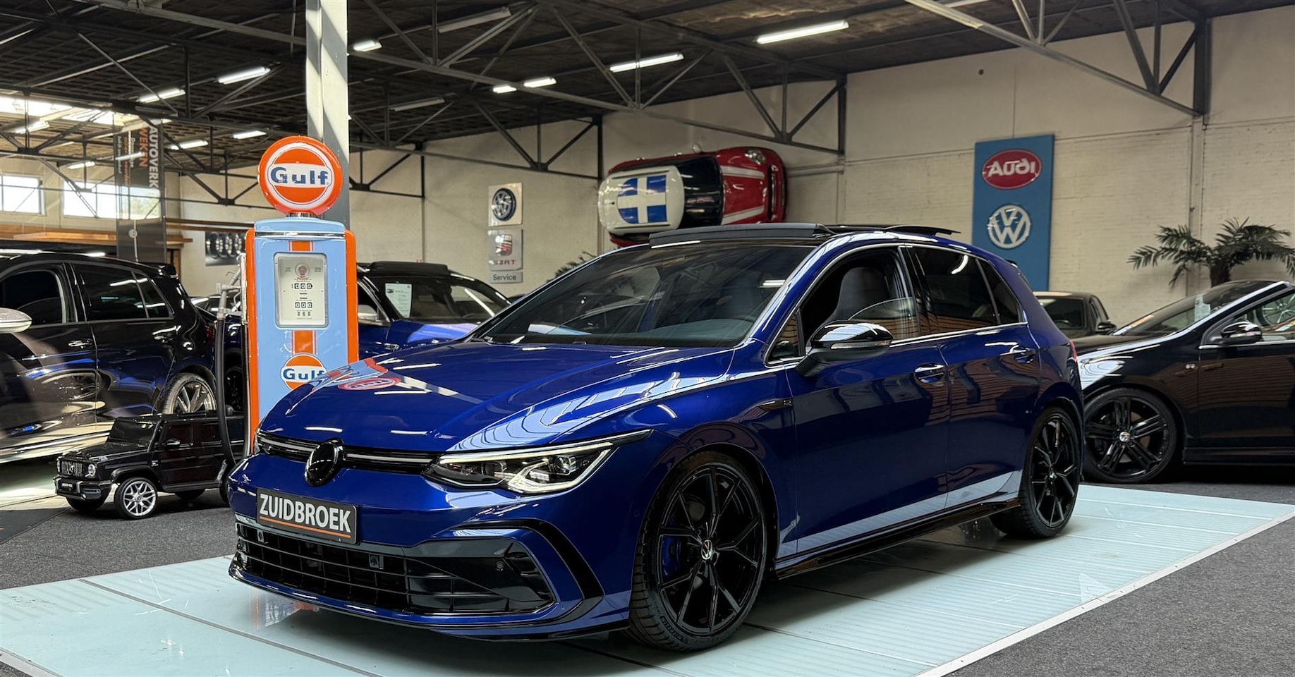 Volkswagen Golf - 1.5 eTSI DSG | R-Line | Vol optie | Pano | Maxton | Navi - AutoWereld.nl