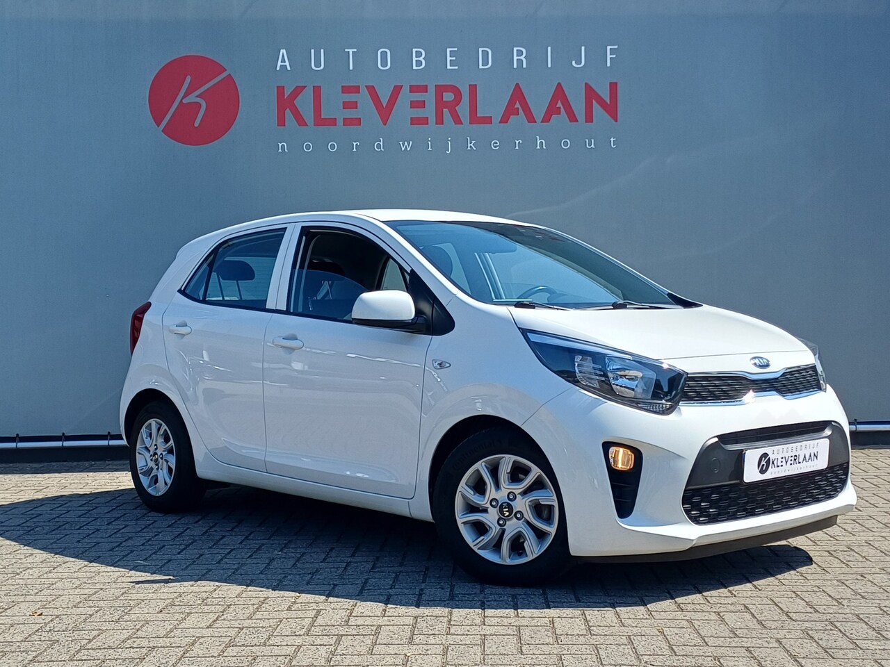 Kia Picanto - 1.0 MPi DynamicLine | CAMERA | APPLE CARPLAY/ ANDROID AUTO | NAVI | Wij bieden ook financ - AutoWereld.nl